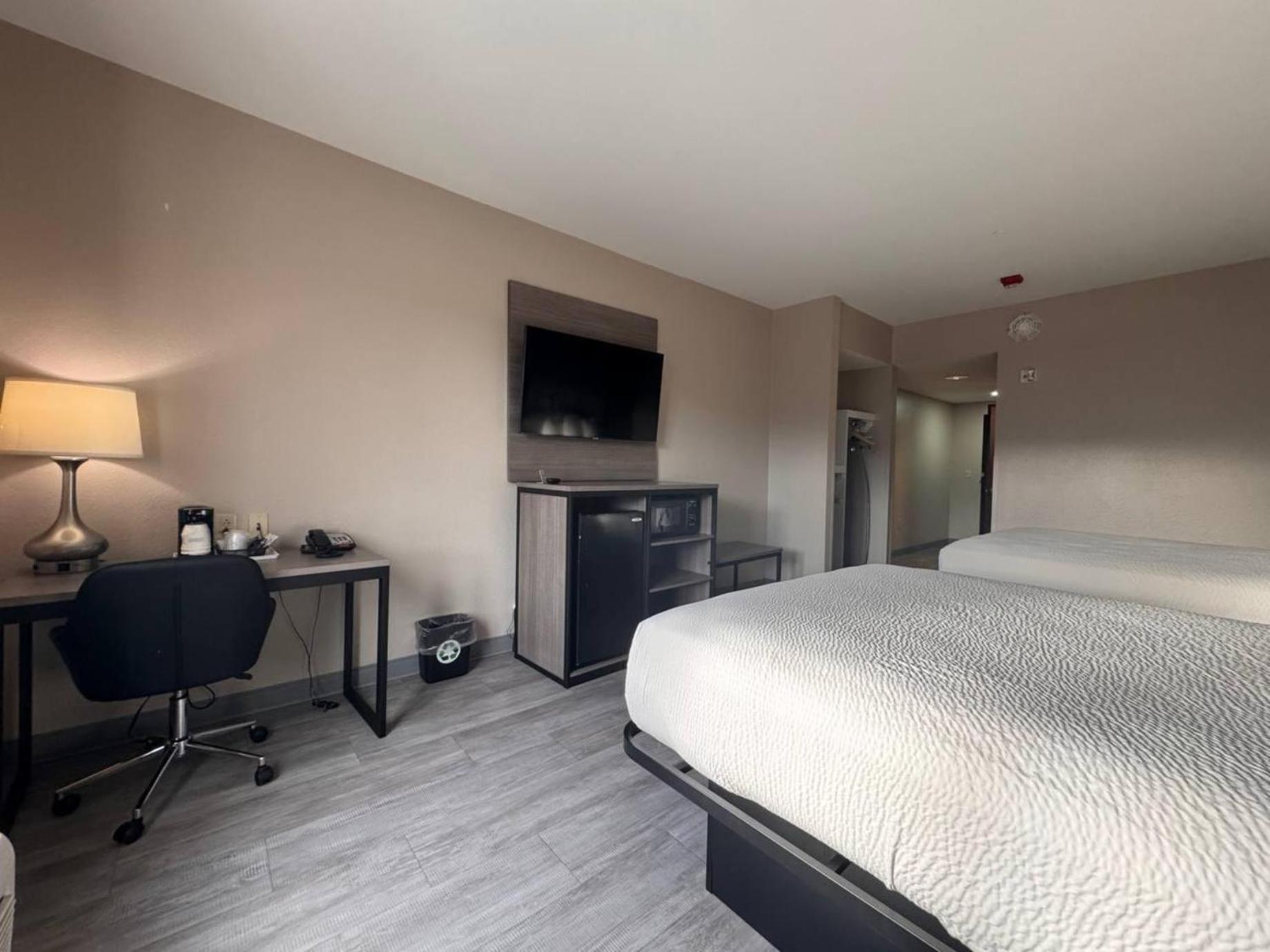 Super 8 By Wyndham Pennsville/Wilmington Exterior foto